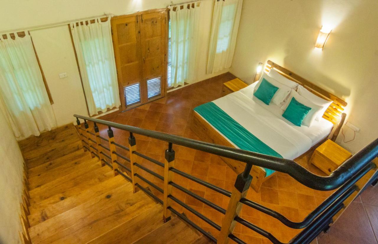 Pranavam Resort & Spa Tariyod Bagian luar foto