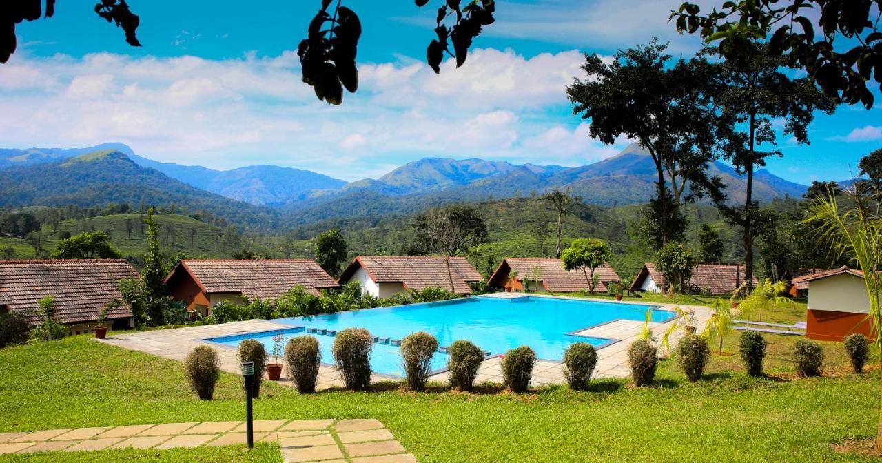 Pranavam Resort & Spa Tariyod Bagian luar foto