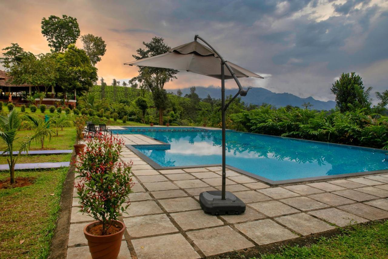 Pranavam Resort & Spa Tariyod Bagian luar foto