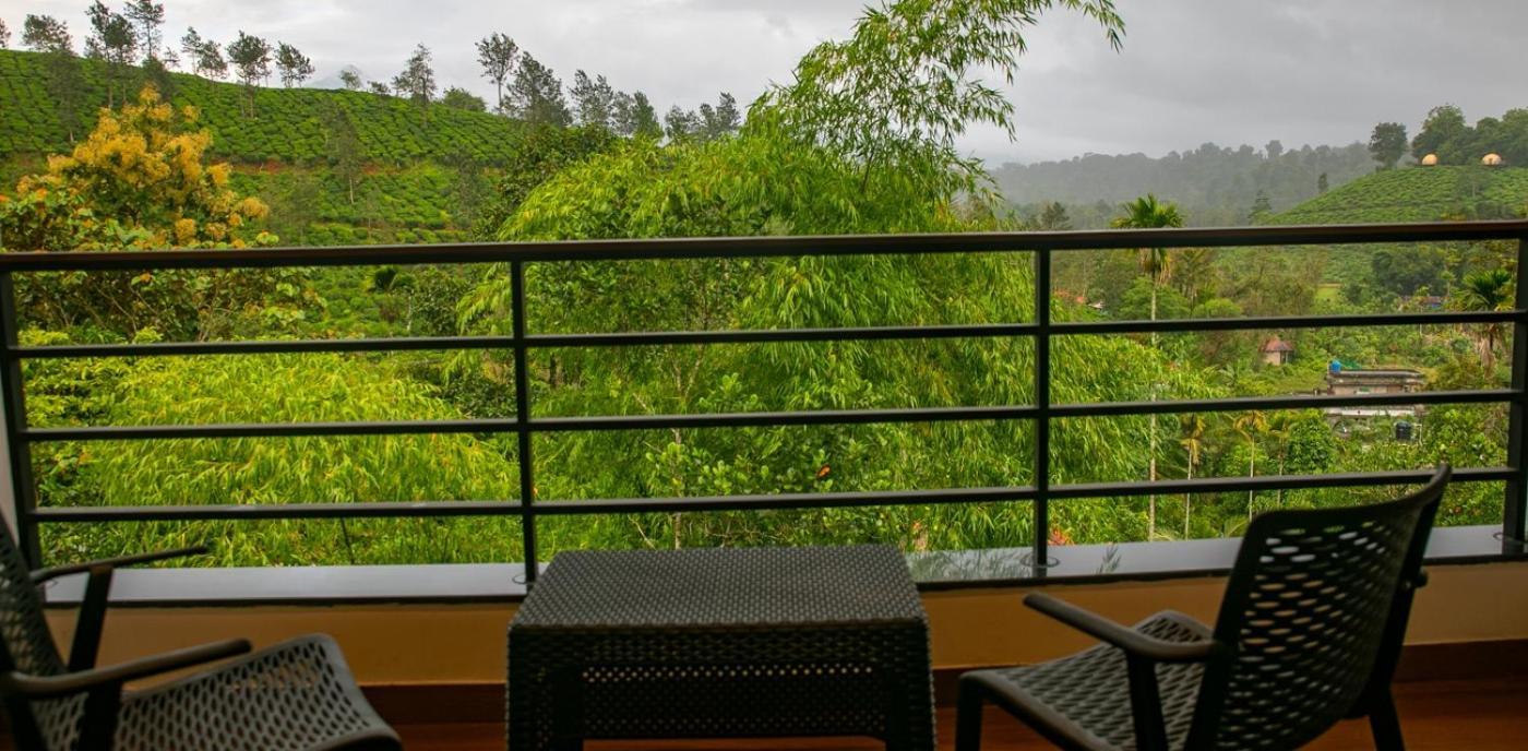 Pranavam Resort & Spa Tariyod Bagian luar foto